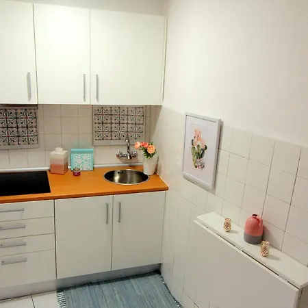 Center Alfama Ii Apartament *